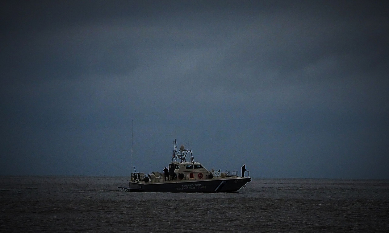 Χαλκιδική: Συναγερμός στο Λιμενικό – Αγνοείται 42χρονος σέρφερ