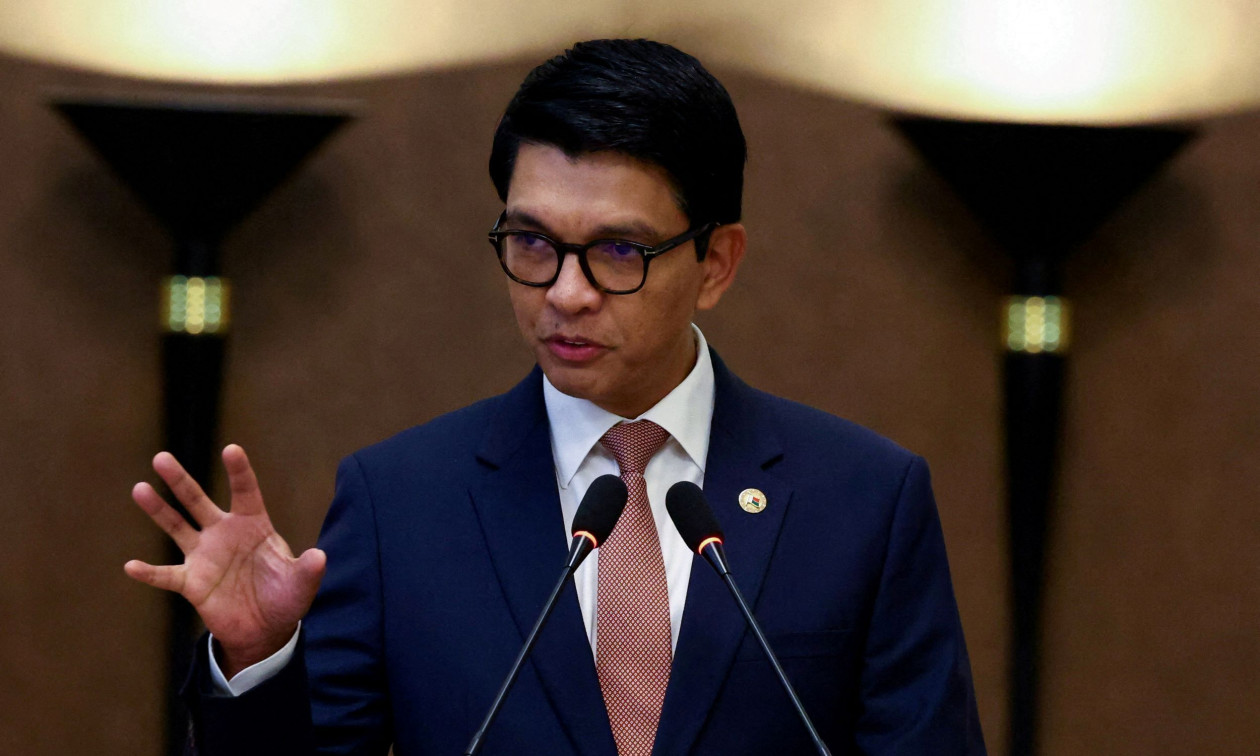 Ο πρόεδρος της Μαδαγασκάρης κρύβεται σε «ασφαλές μέρος» υπό τον φόβο πραξικοπήματος