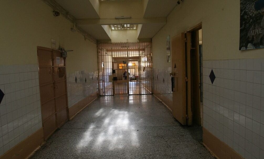 Ιωάννινα: Στο εδώλιο η εγκληματική οργάνωση της φυλακής Σταυρακίου