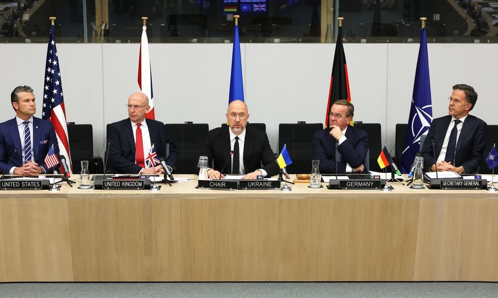 Αμερικανός υπουργός Άμυνας προς συμμάχους στο ΝΑΤΟ: Αυξήστε τις αμυντικές δαπάνες