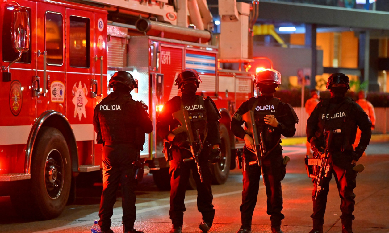 Κλιμακώνεται η βία στον Ισημερινό: Βόμβες εξερράγησαν σε γέφυρες και εμπορικό κέντρο – Βίντεο