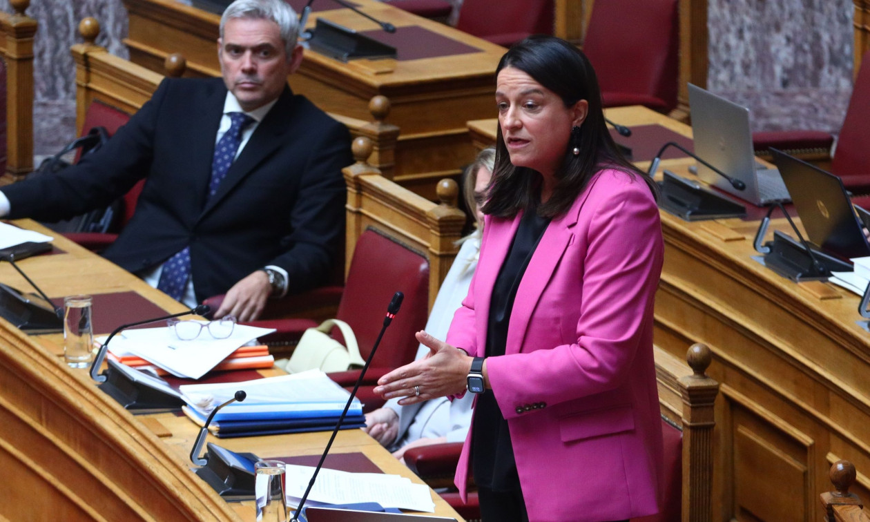 Ψηφίζεται σήμερα το νέο εργασιακό νομοσχέδιο: Ποιες αλλαγές φέρνει για εργαζόμενους και επιχειρήσεις