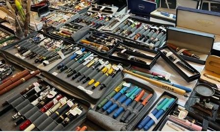 Bloomberg: Γιατί οι νεότερες γενιές συλλέγουν μετά μανίας στιλό