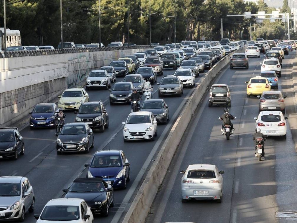 Έλεγχοι για ανασφάλιστα οχήματα: Πώς θα δείτε αν σας «έπιασε» – Πότε θα λάβετε πρόστιμο