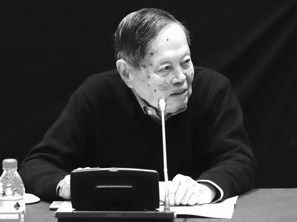 Πέθανε σε ηλικία 103 ετών ο νομπελίστας φυσικής Τσεν Νινγκ Γιανγκ