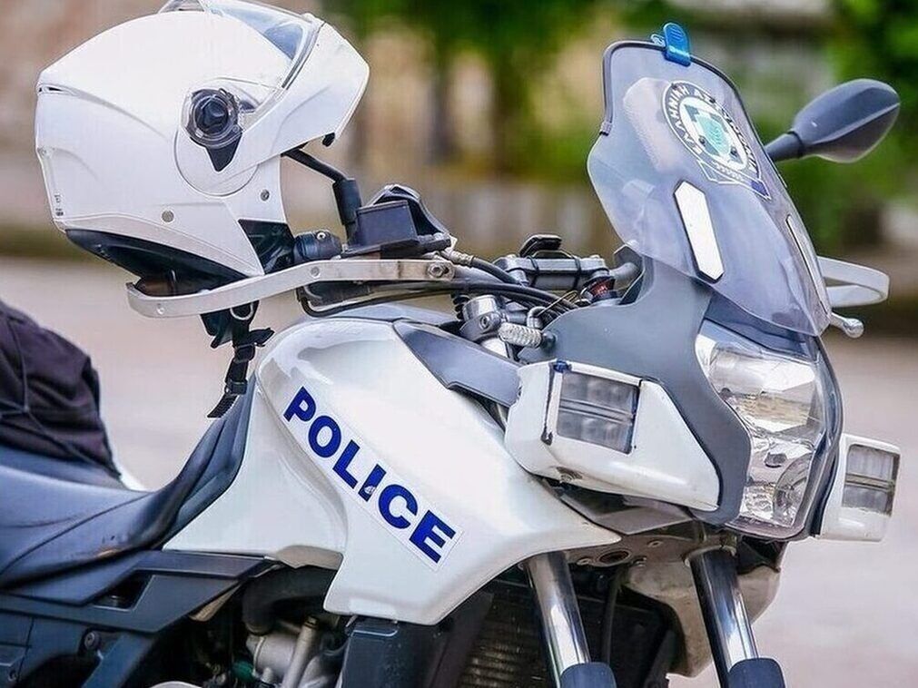 Θεσσαλονίκη: Έριχνε σπρέι πιπεριού σε ανυποψίαστους και τους άρπαζε τα πορτοφόλια– Συνελήφθη 39χρονη