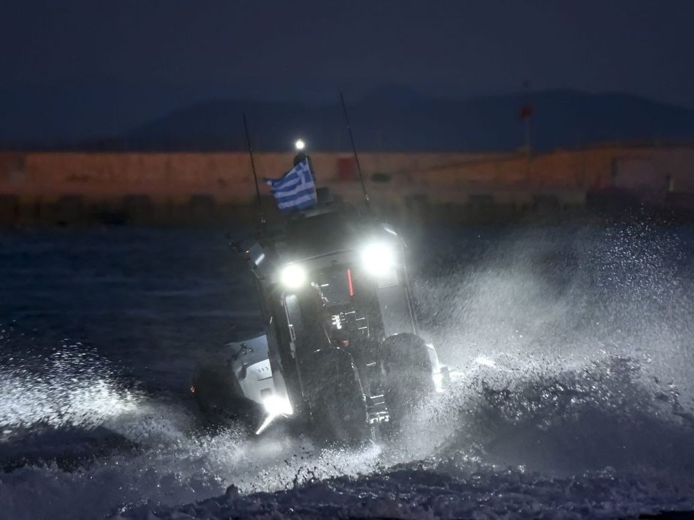 Νέα καραβιά μεταναστών νότια της Γαύδου – Εντοπίστηκαν 76 άτομα σε σκάφος
