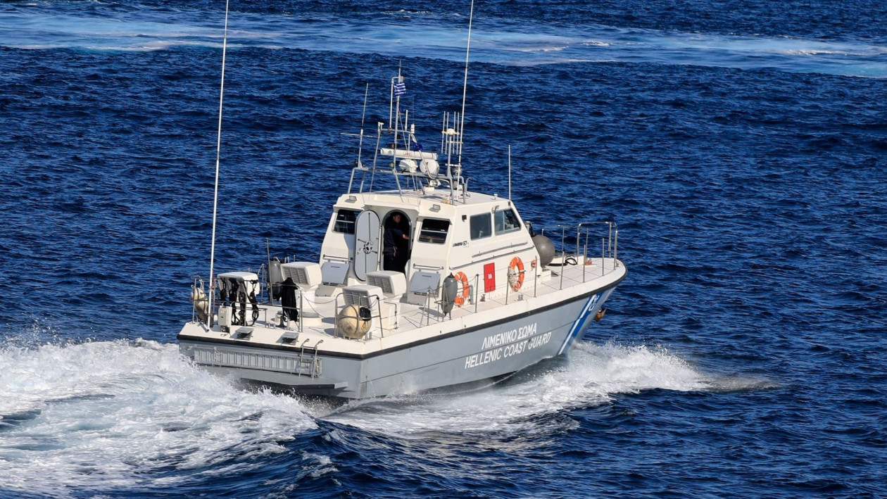 Καταδίωξαν ταχύπλοο με 33 μετανάστες στο Φαρμακονήσι