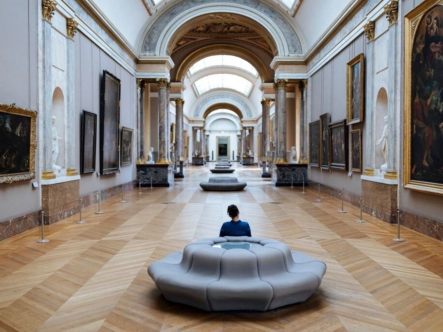 Ληστεία à la Lupin στο Λούβρο: Καρέ καρέ τα 7 λεπτά- Οι θησαυροί -Το στέμμα και το διαμάντι- Βίντεο