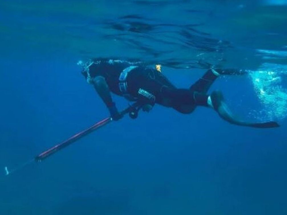 Πάτρα: Αγωνία για τον 35χρονο ψαροντουφεκά που χάθηκε στην θάλασσα του Ρίου