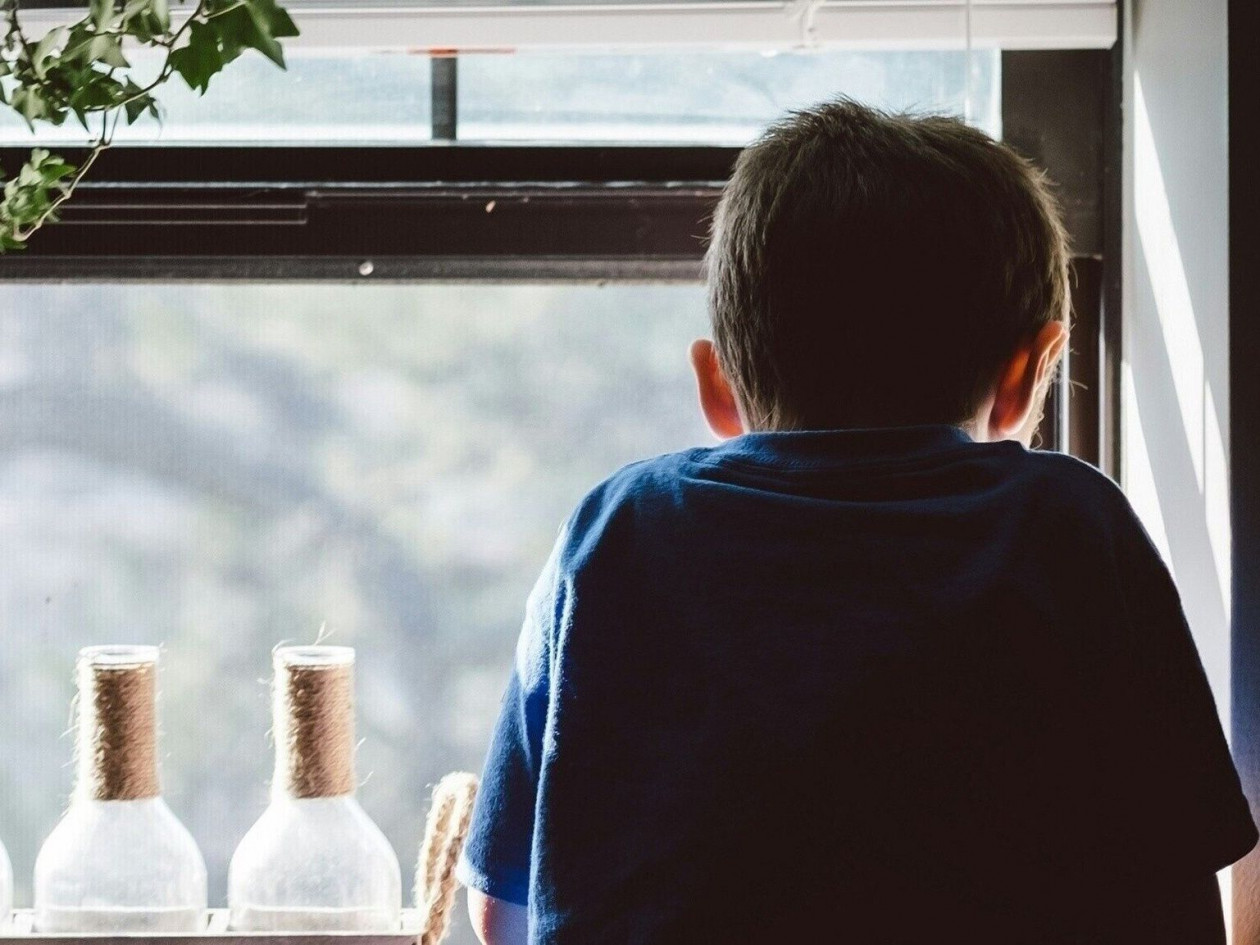 Νίσυρος: Στο εδώλιο ξανά ο 62χρονος αρχαιοφύλακας – Νέο κατηγορητήριο για βιασμούς ανηλίκων