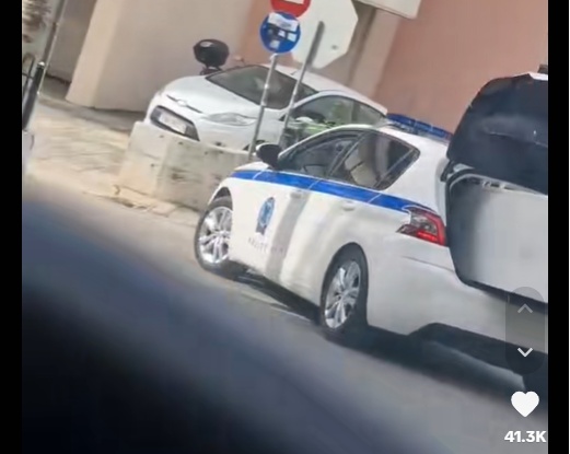 Καματερό: ΕΔΕ για το περιπολικό που μετέφερε ψυγείο στο πορτ μπαγκάζ