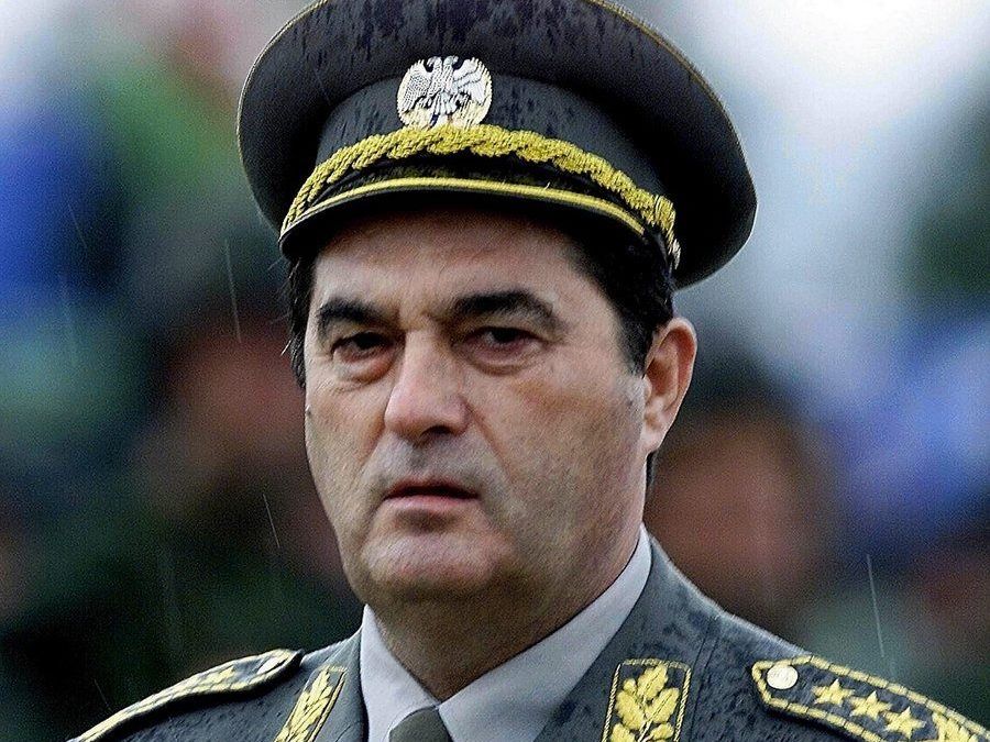 Σερβία: Απεβίωσε ο καταδικασμένος για εγκλήματα πολέμου, πρώην στρατηγός Νεμπόισα Πάβκοβιτς