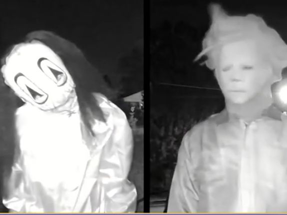 Ανατριχιαστικό: Κάμερα ασφαλείας καταγράφει ντυμένους για το Halloween να τρομοκρατούν οικογένεια