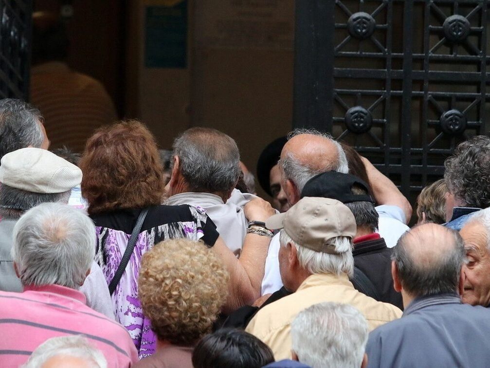 Συντάξεις Νοεμβρίου 2025: Πλησιάζουν οι ημερομηνίες των πληρωμών για τους συνταξιούχους