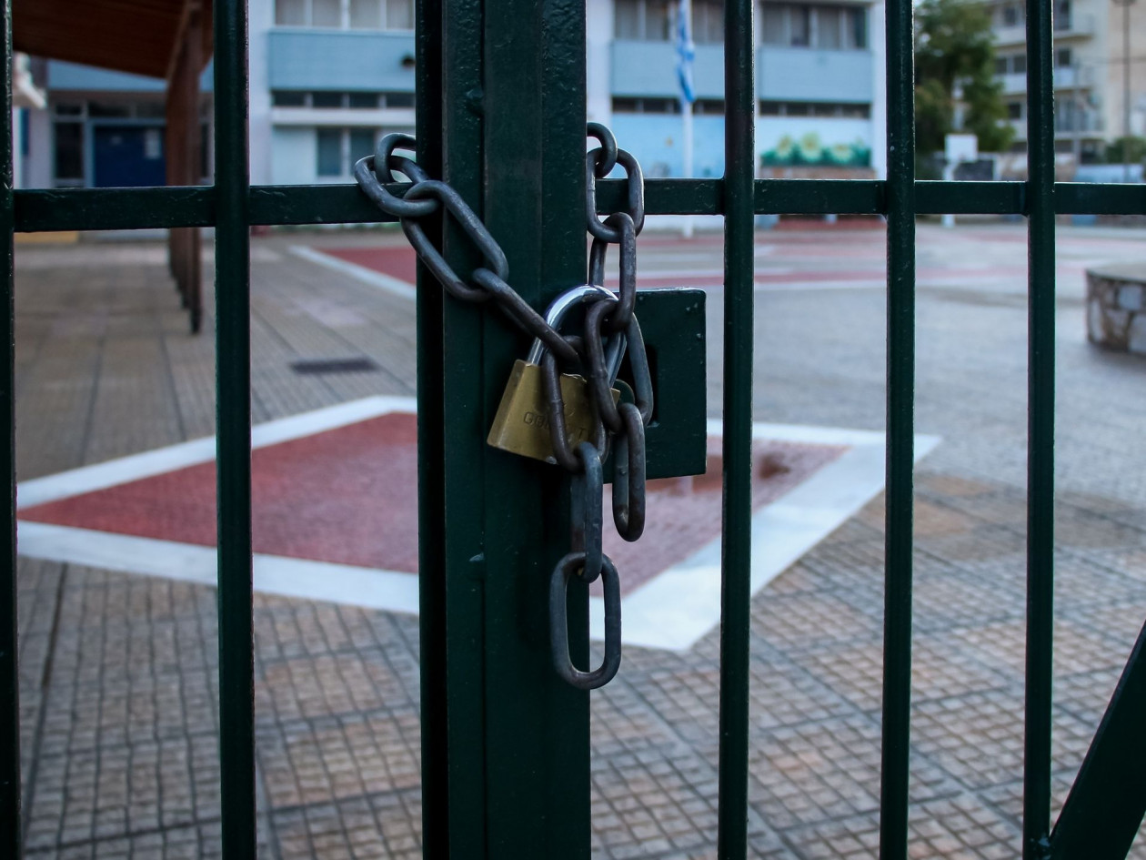 Επεισόδιο στη Σιβιτανίδειο με εξωσχολικό: Χαστούκισε τη διευθύντρια και έβρισε καθηγητές