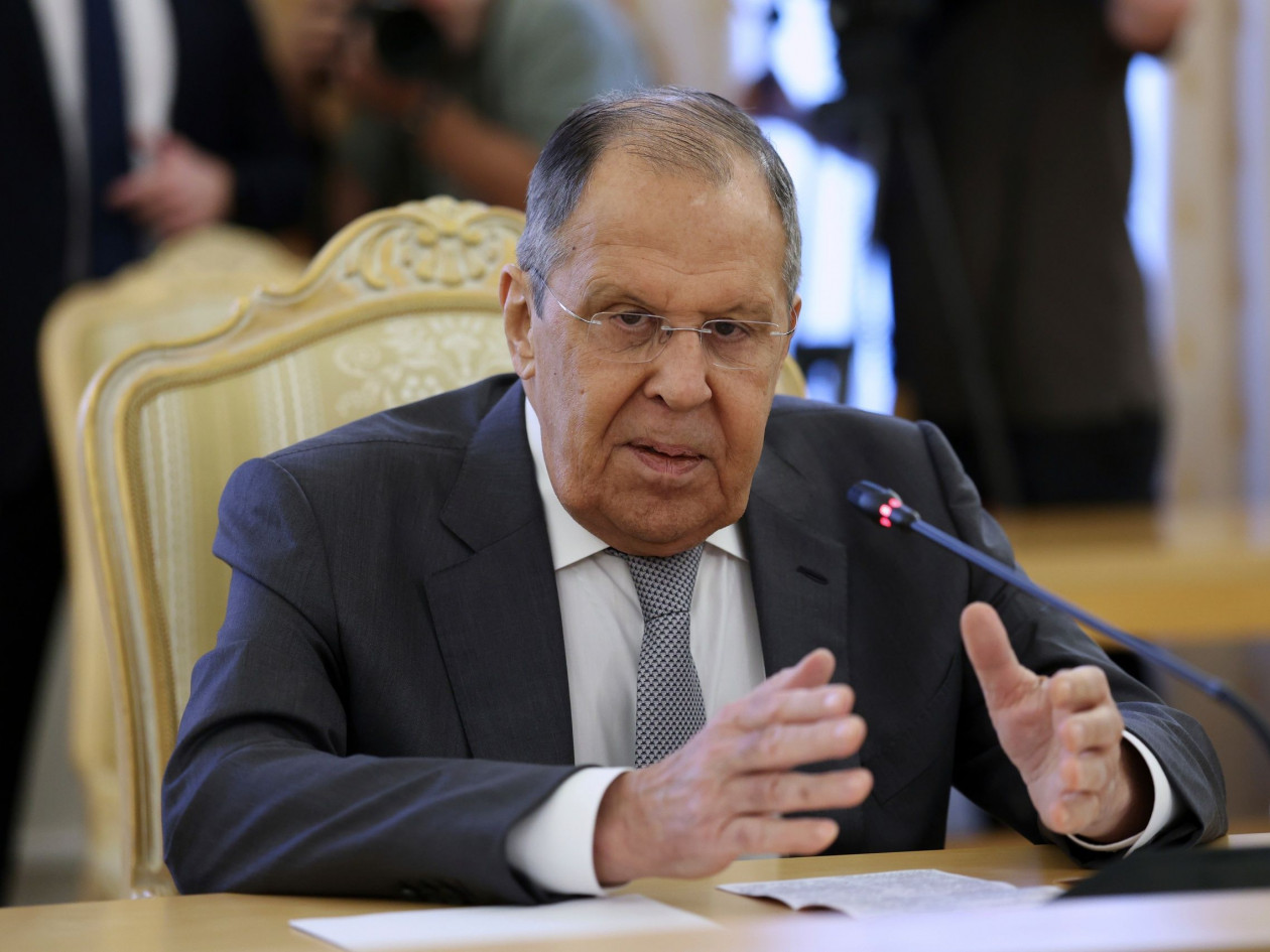 Πόλεμος στην Ουκρανία – Λαβρόφ: «Είμαστε κατά μιας άμεσης κατάπαυσης του πυρός»