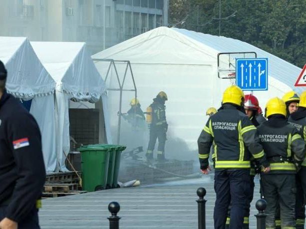 Πυροβολισμοί έξω από τη σερβική βουλή: Πρώην υπάλληλος των μυστικών υπηρεσιών ο δράστης – Βίντεο