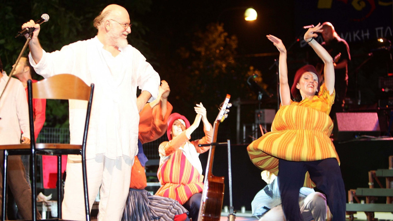 Διονύσης Σαββόπουλος: «Πώς δεν έμαθα μουσική» – Το βιολί, το ωδείο και η δανεική κιθάρα