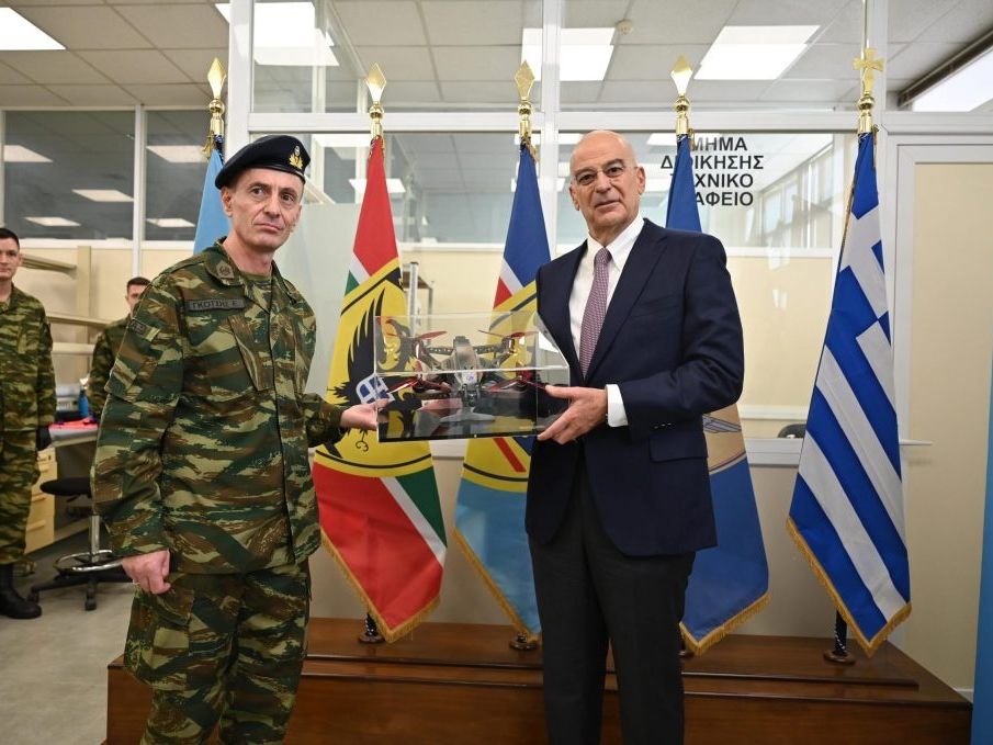 Νίκος Δένδιας: Έχουμε την δυνατότητα παραγωγής άνω των 1.000 drones