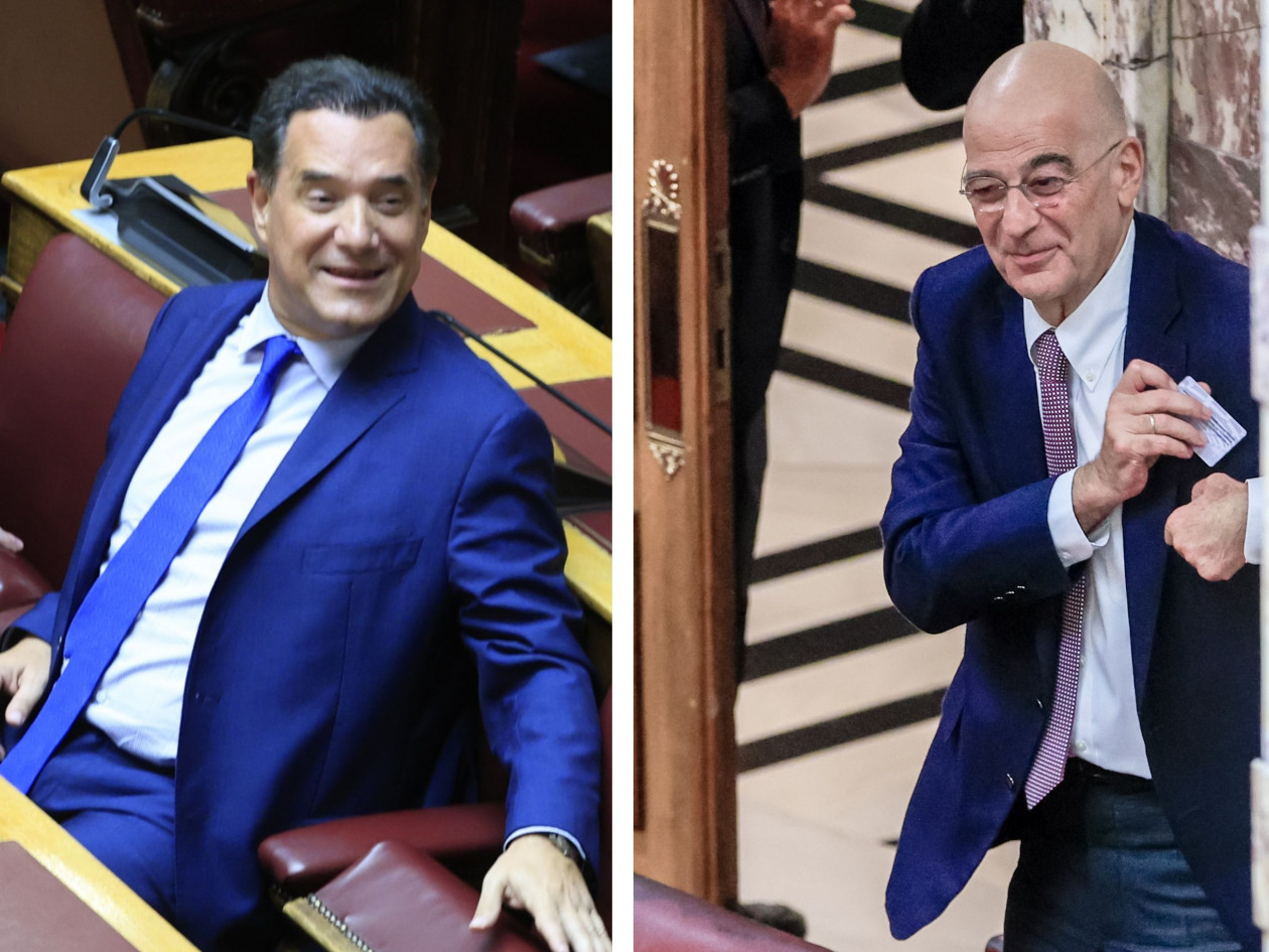 Άγνωστος Στρατιώτης: Η ψήφιση της τροπολογίας και η ατάκα Άδωνι για απουσία Δένδια από τη συζήτηση