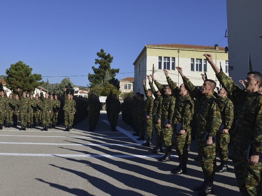 Πρόσκληση για κατάταξη στο Στρατό Ξηράς με την 2025 ΣΤ’/ΕΣΣΟ – Όλες οι πληροφορίες