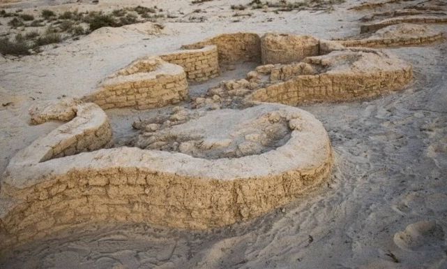 Αίγυπτος: 3.500 χρόνια άμυνας – Ανακαλύφθηκε φρούριο με τείχη 2,5 μέτρων στο βόρειο Σινά