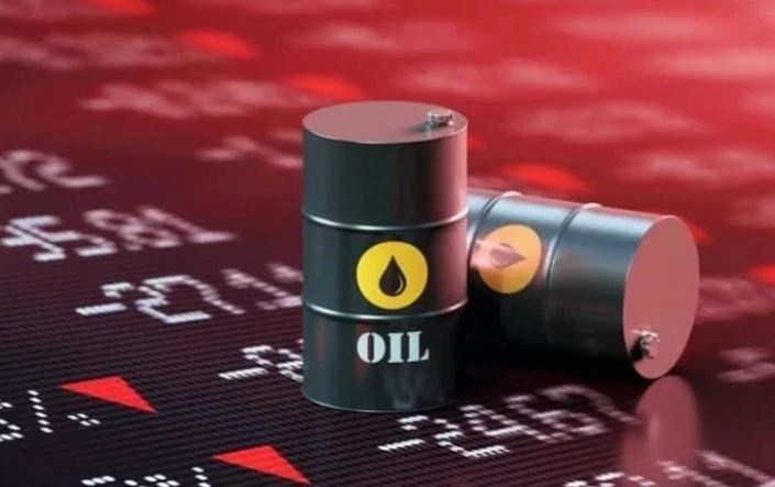 Πετρέλαιο: Άνοδος άνω του 5% στις τιμές του μετά τις αμερικανικές κυρώσεις κατά της Ρωσίας