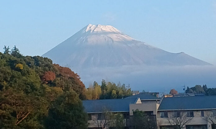 1689115-fuji.jpg