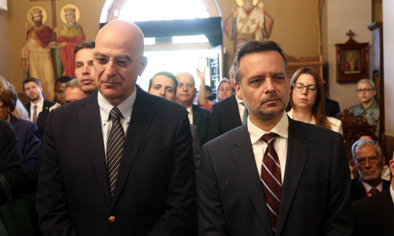 Άγνωστος Στρατιώτης: «Πόλεμος» Υπουργείου Άμυνας – Δήμου Αθηναίων για την καθαριότητα στο Μνημείο