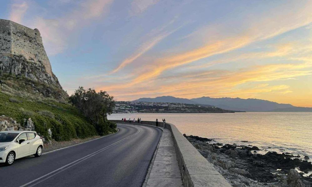 Ρέθυμνο: Οι βόλτες μετά τη δύση του ηλίου σού κόβουν την ανάσα