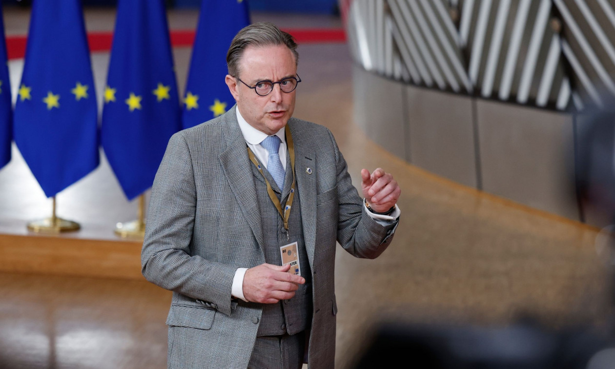 Politico: Πώς εκτροχίασε το Βελγιο το σχέδιο της ΕΕ για δάνειο στην Ουκρανία