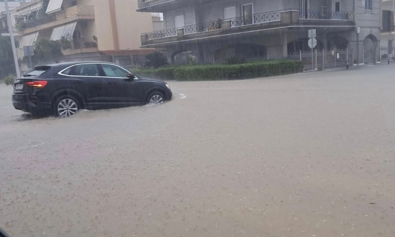 Ξυλοδαρμός υπαλλήλου στο Μεσολόγγι κατά τον καθαρισμό από πλημμύρες – Καταγγελίες και αντιδράσεις