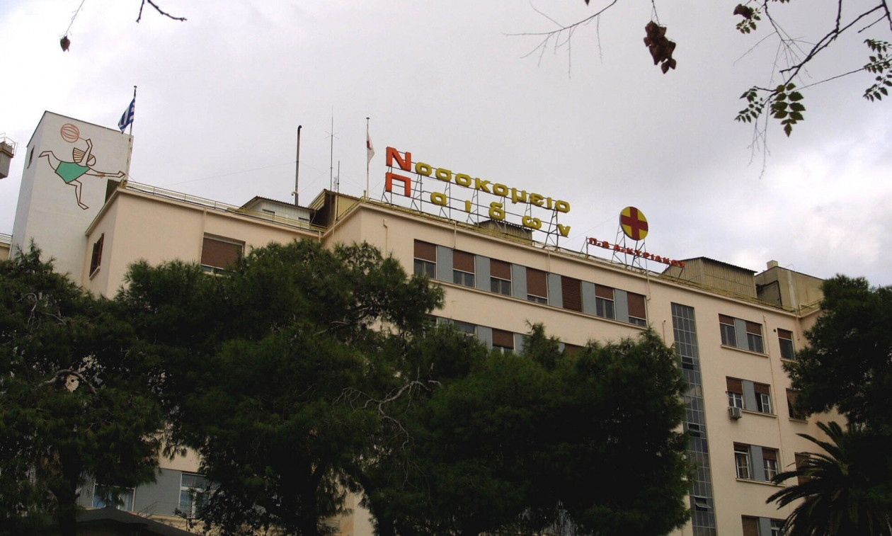 Στο «Αγλαΐα Κυριακού» τα παιδιά της 40χρονης που ξυλοκοπήθηκε άγρια από τον σύζυγό της