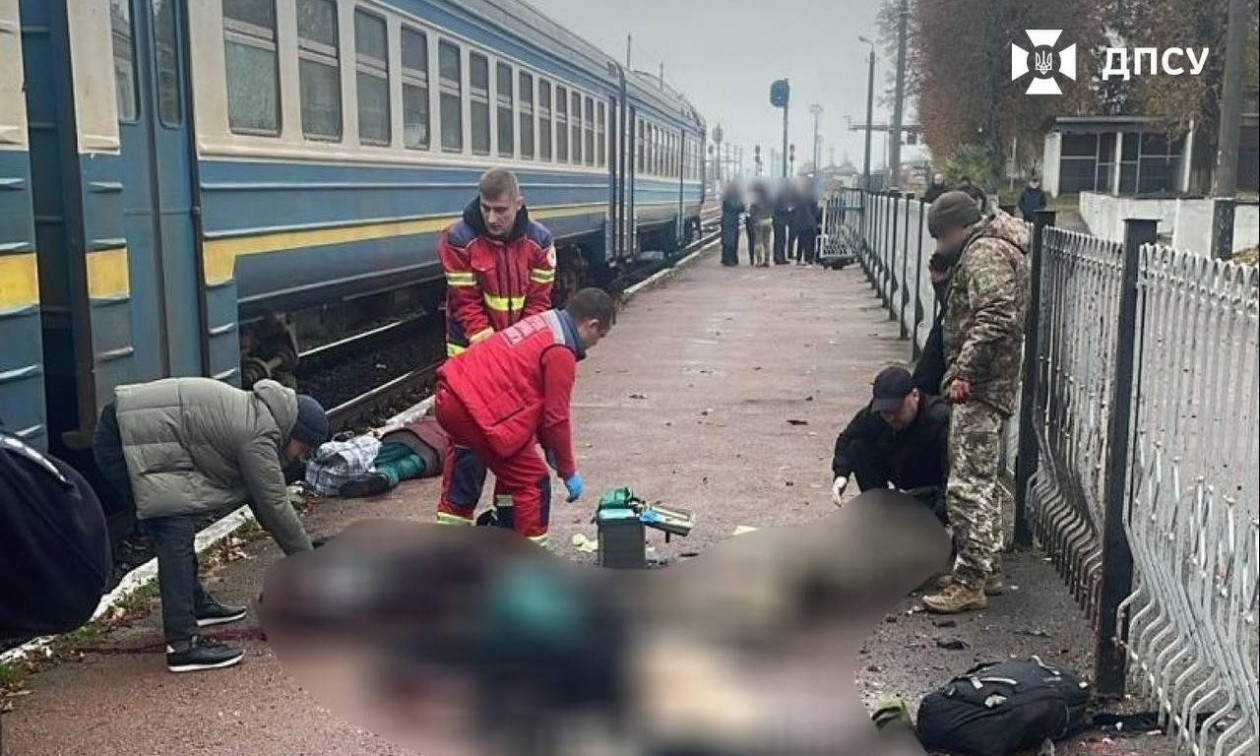 Ουκρανία: Τέσσερις νεκροί από βομβιστή αυτοκτονίας σε αποβάθρα σιδηροδρομικού σταθμού