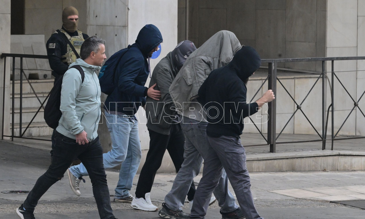 ΟΠΕΚΕΠΕ : Ελεύθεροι με περιοριστικούς όρους 11 κατηγορούμενοι για τις παράνομες επιδοτήσεις