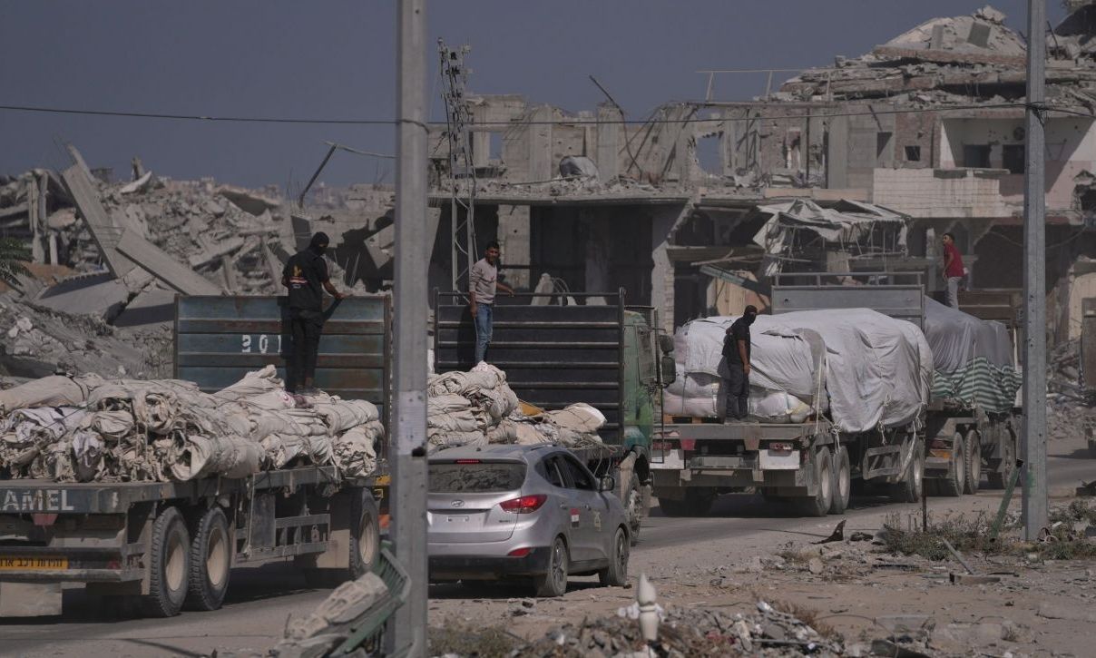 Το Ισραήλ επιτρέπει σε ομάδες του Ερυθρού Σταυρού και της Αιγύπτου να εισέλθουν στη Γάζα