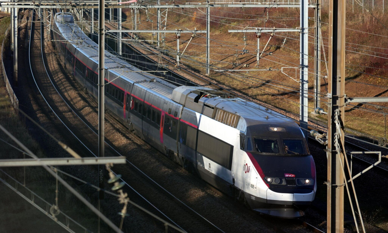 Γαλλία: «Έμφραγμα» στα τρένα υψηλής ταχύτητας λόγω βανδαλισμού – Ακυρώσεις δρομολογίων