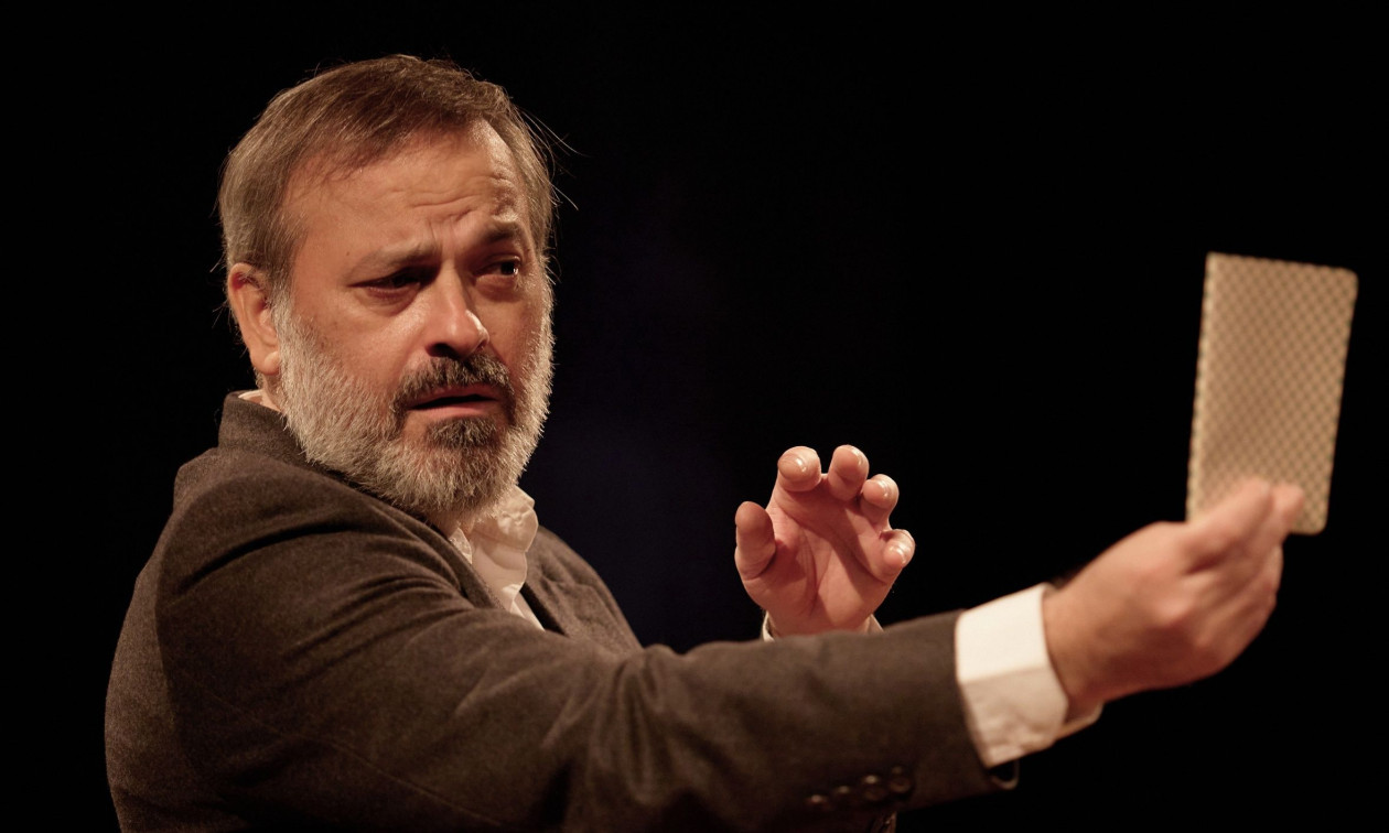 “Όταν έκλαψε ο Νίτσε”: η sold out παράσταση μετακομίζει στο Θέατρο Πορεία