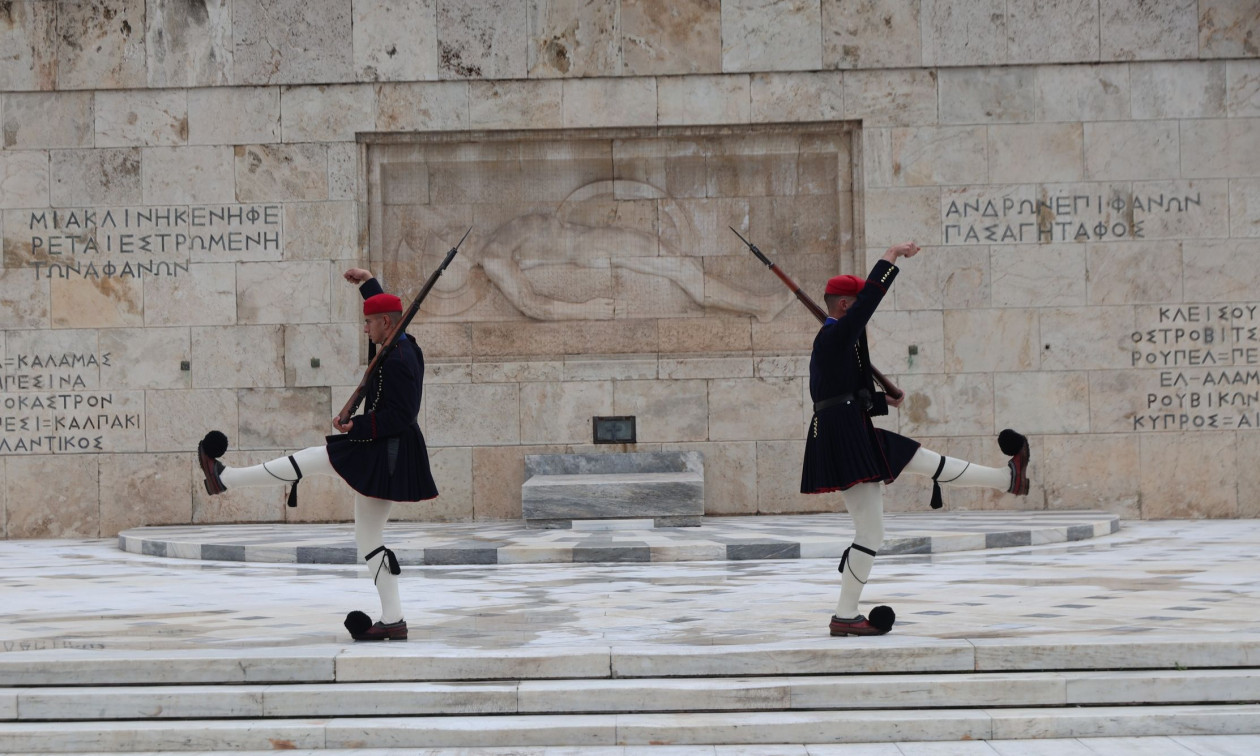 Μνημείο Άγνωστου Στρατιώτη: Σύμβολο εθνικής μνήμης και θυσίας – Η διαχρονική ιστορία του