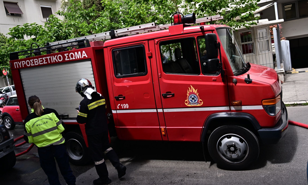 Φωτιά σε καφετέρια στην Ηλιούπολη