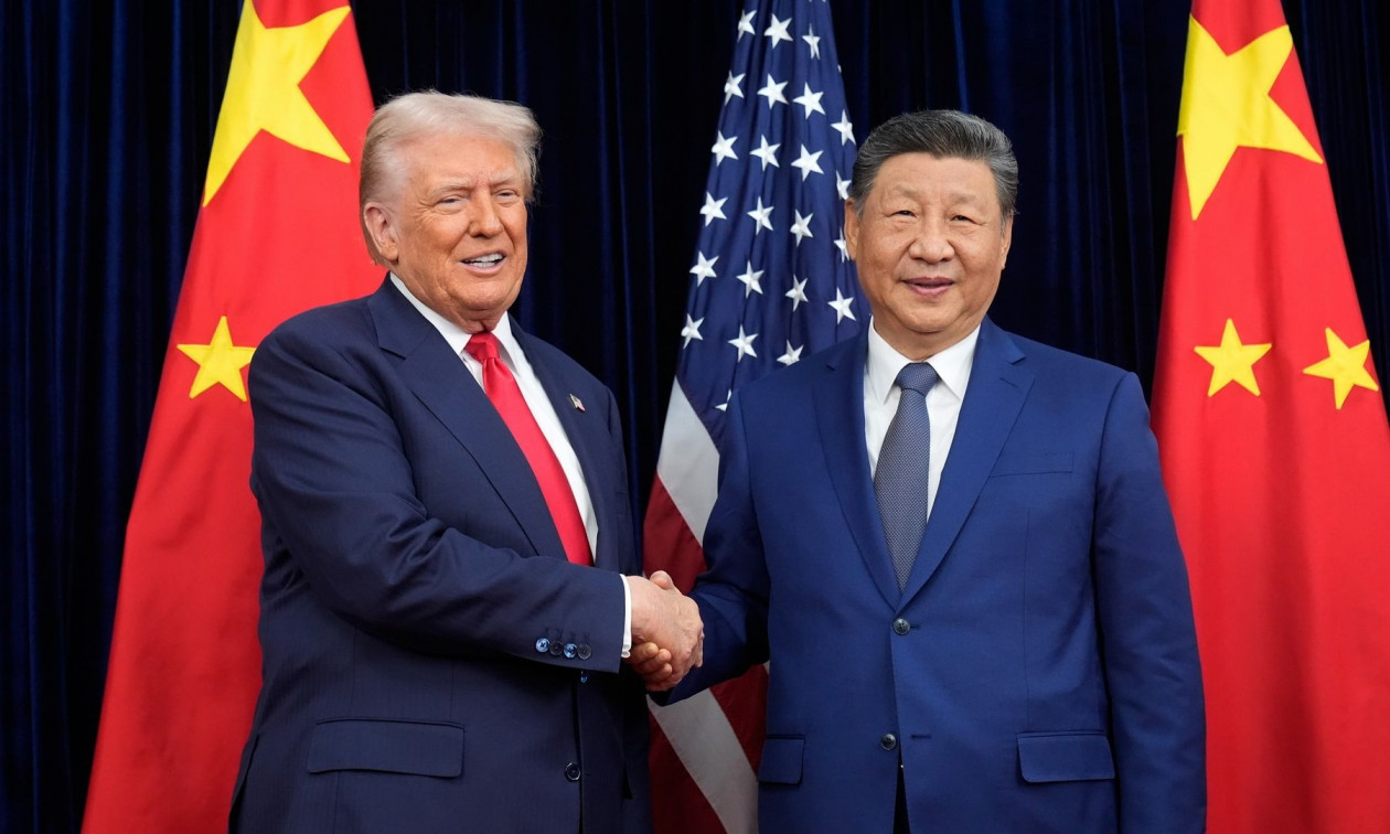 Τραμπ: Μείωση δασμών, συμφωνία για τις σπάνιες γαίες και δοκιμές πυρηνικών όπλων