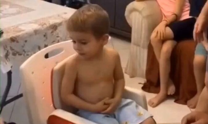 Άκουσαν την καρδιά του γιου τους στο στήθος του παιδιού που δέχτηκε την μεταμόσχευση