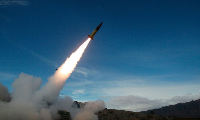 1690563-becf5ef9-missiles.jpg