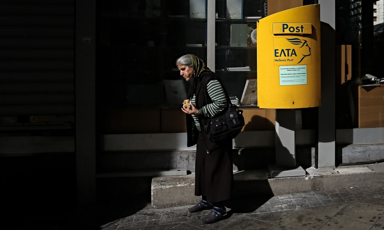 ΕΛΤΑ: Οργή σε εργαζόμενους και τοπική αυτοδιοίκηση για το «λουκέτο» σε 204 υποκαταστήματα