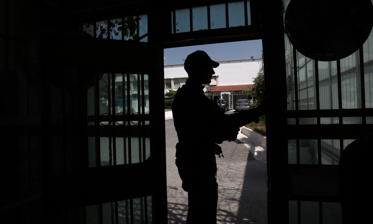 Έφοδος σε κελιά στις φυλακές Κορυδαλλού – Κατασχέθηκε μεταλλική ράβδος