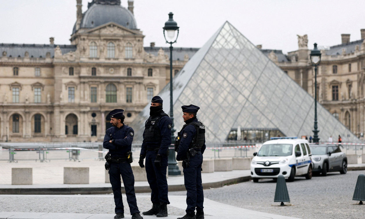 Λούβρο: «Διαχρονική υποτίμηση» των κινδύνων κλοπής αποκάλυψε η διοικητική έρευνα