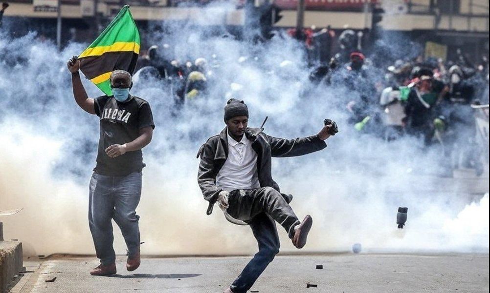 Αιματηρές διαδηλώσεις στην Τανζανία: 700 νεκροί σε κινητοποιήσεις κατά του καθεστώτος – Βίντεο