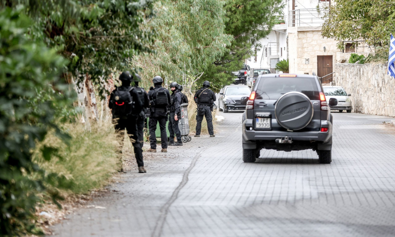 Βεντέτα στα Βορίζια: Θρήνος και στα Χανιά για την 56χρονη που έχασε τη ζωή της