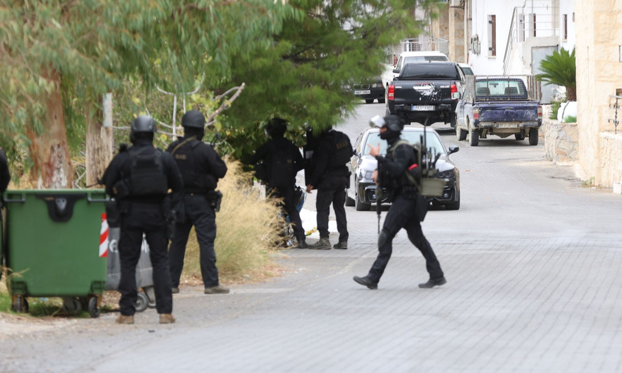 Βορίζια: Ταυτοποιήθηκαν οι πέντε δράστες του μακελειού – Προσήχθησαν δύο, αναζητούνται οι τρεις